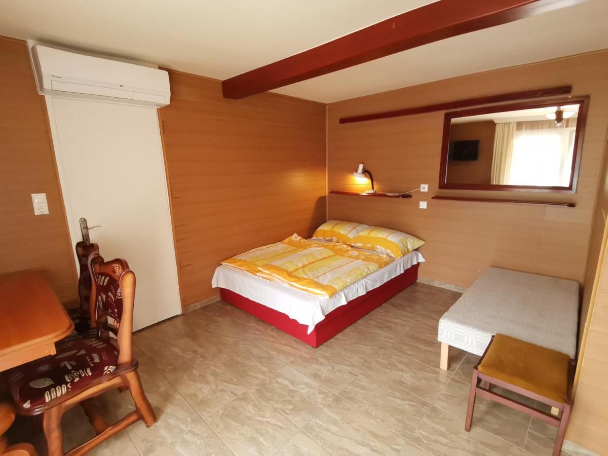 Mini Villa Hajdúszoboszló Екстериор снимка